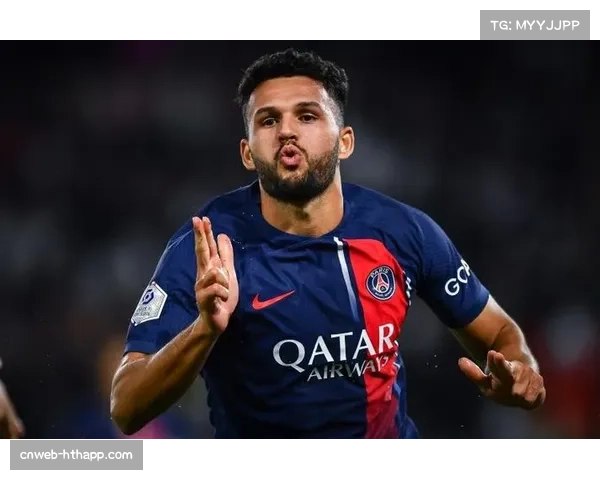 贡萨洛·拉莫斯点球失手后的心理调整，前锋参与防守成新要求